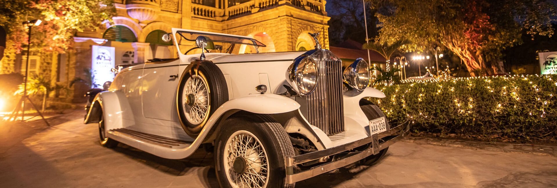 Antique Car's Museum Decade Slide